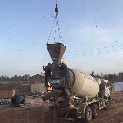 无锡市“精准瞄准”—— 吊车的 “定位导航” 技术